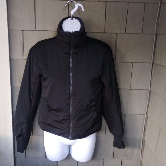 Lululemon Forever Warm Reversible Black Jacket Size 2 - Picture 8 of 12